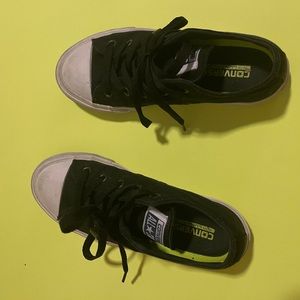 Black/ White Converse w/ Lunarlon Size 2